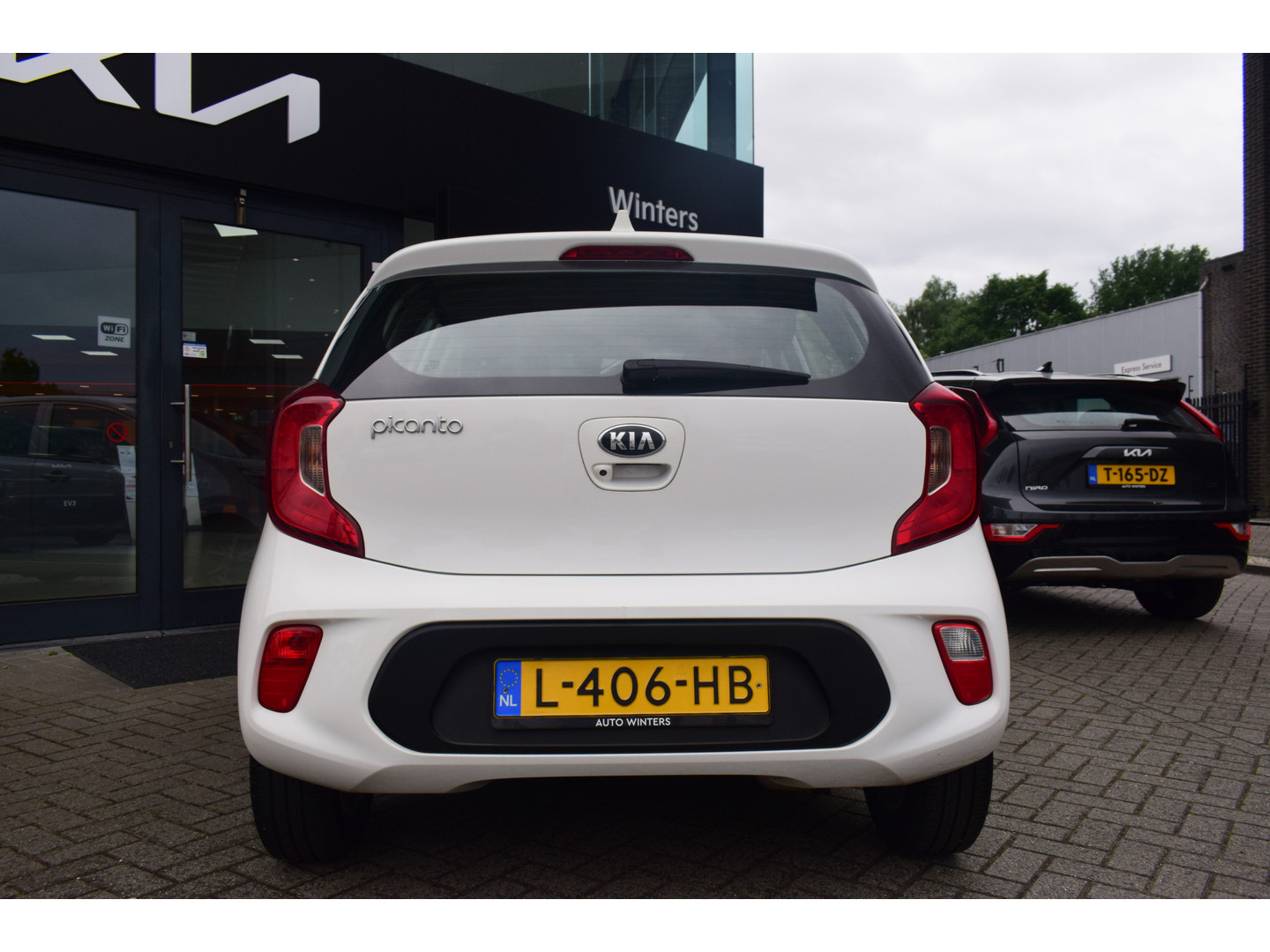 Kia