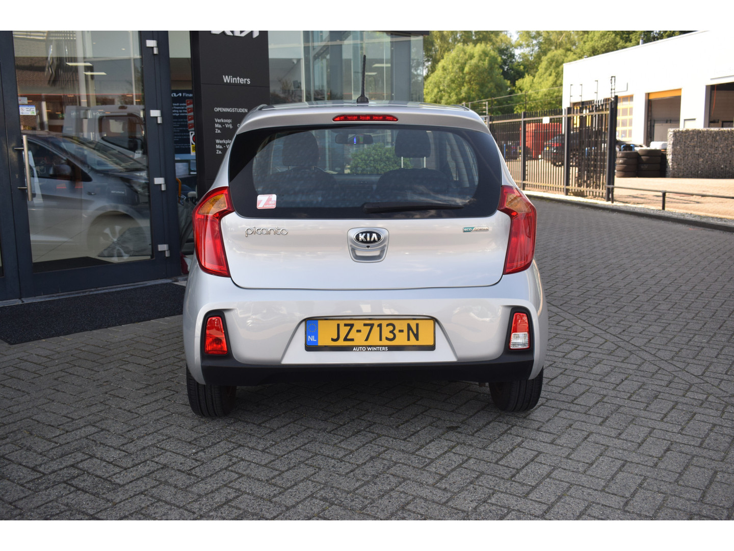 Kia