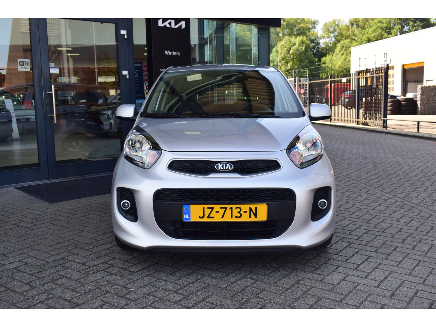 Kia