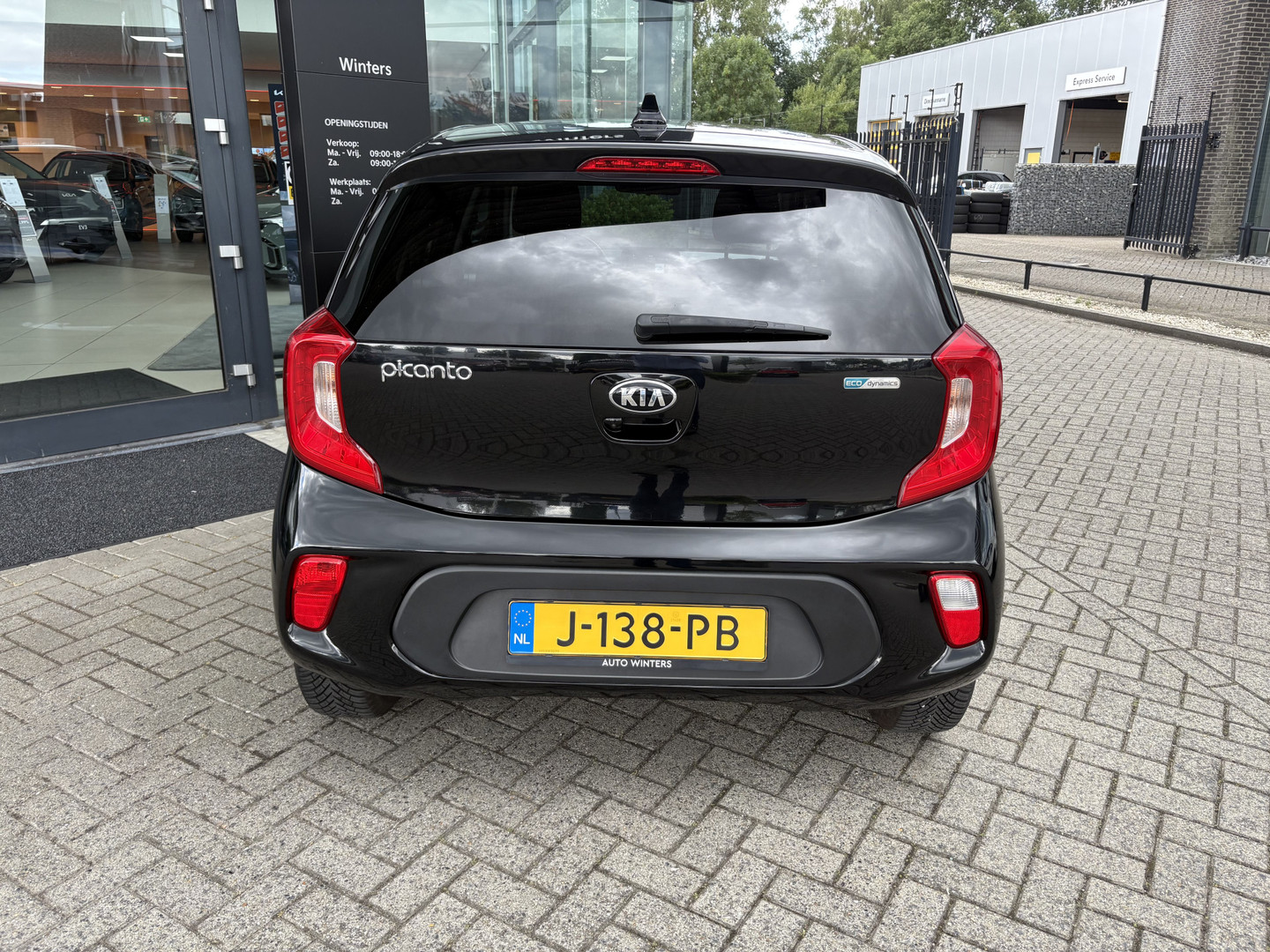 Kia