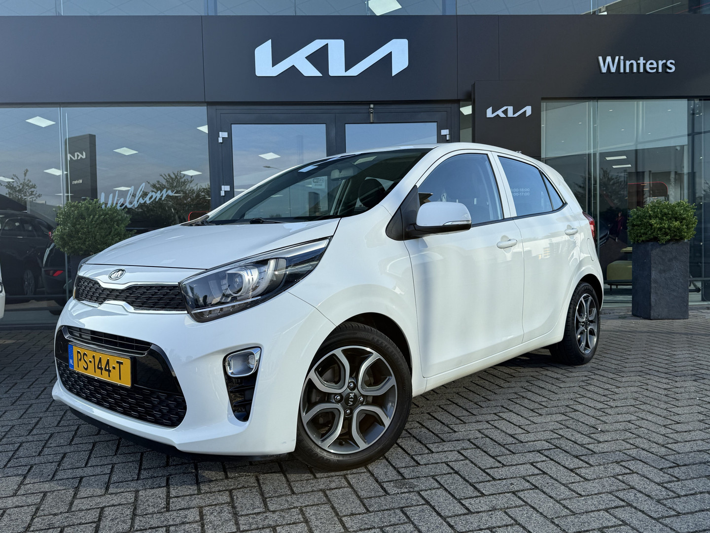 Kia
