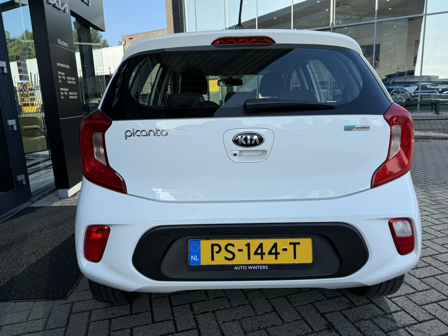 Kia