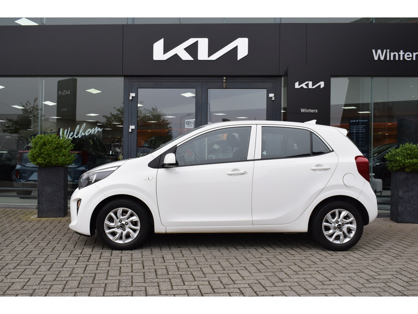 Kia