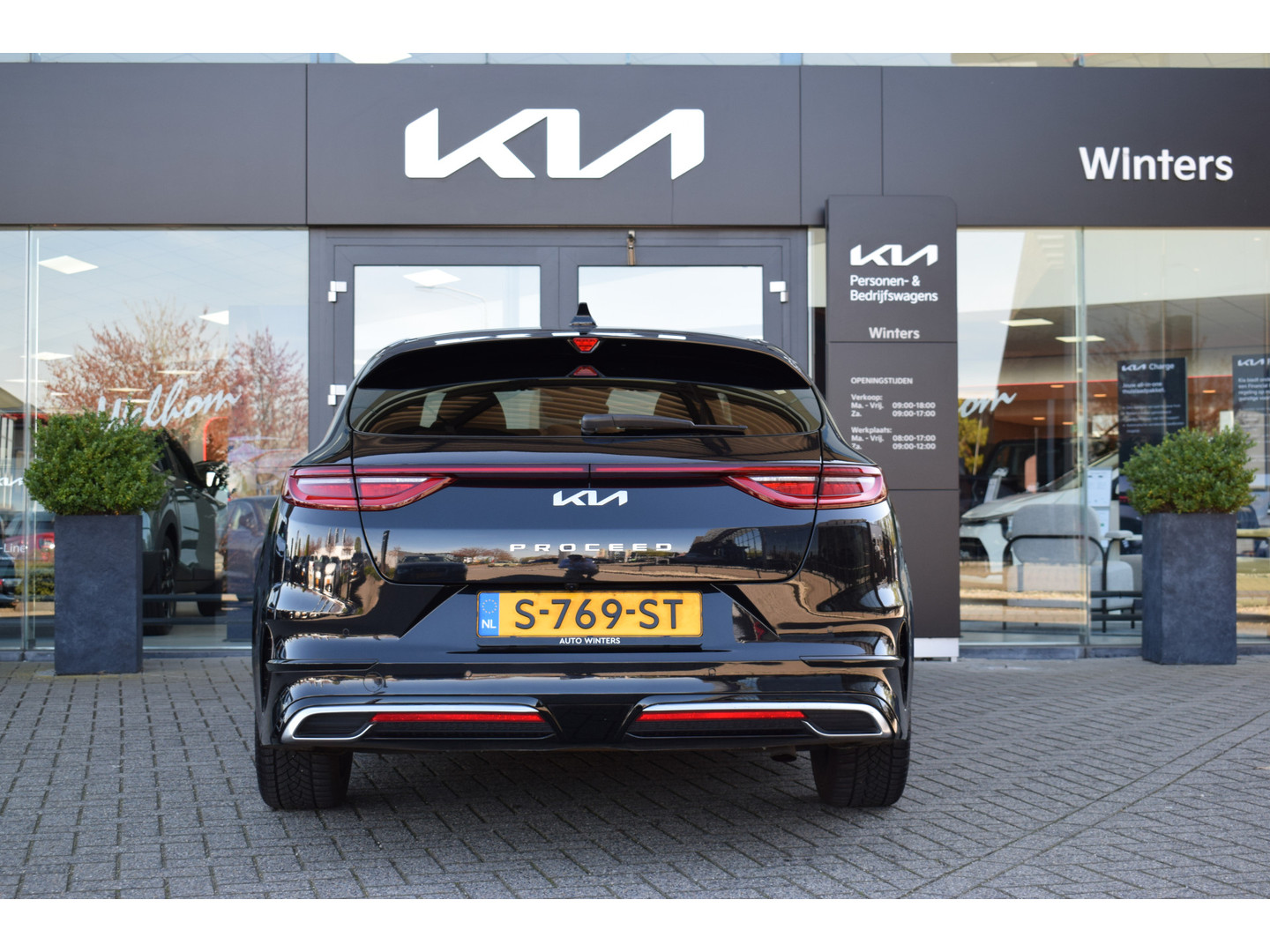Kia