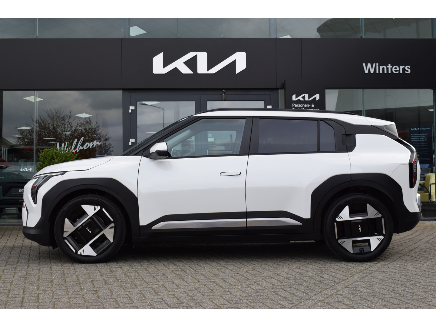 Kia