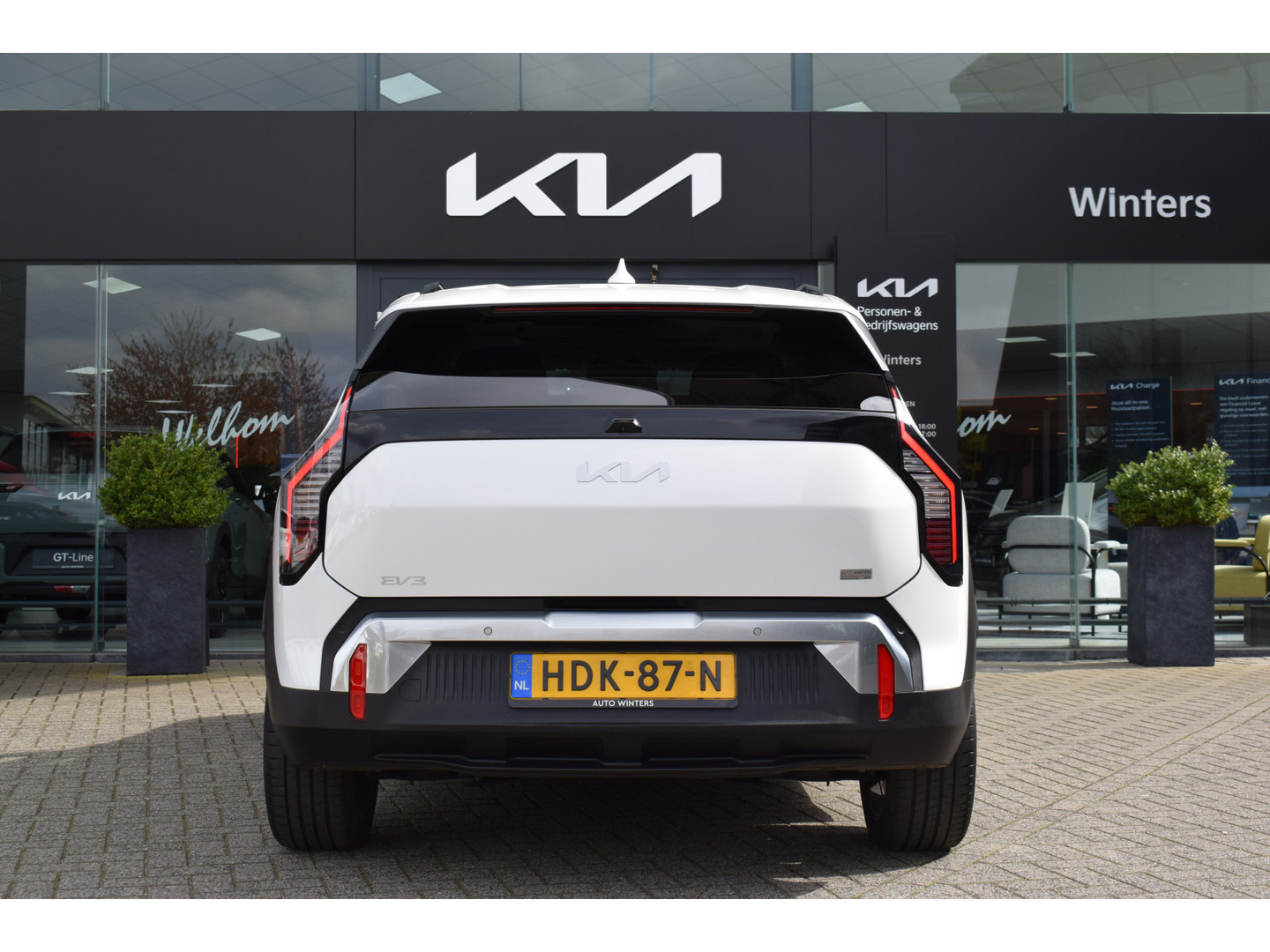 Kia