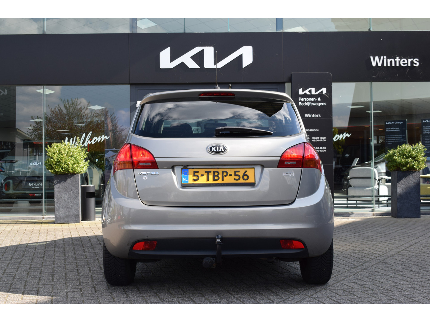 Kia