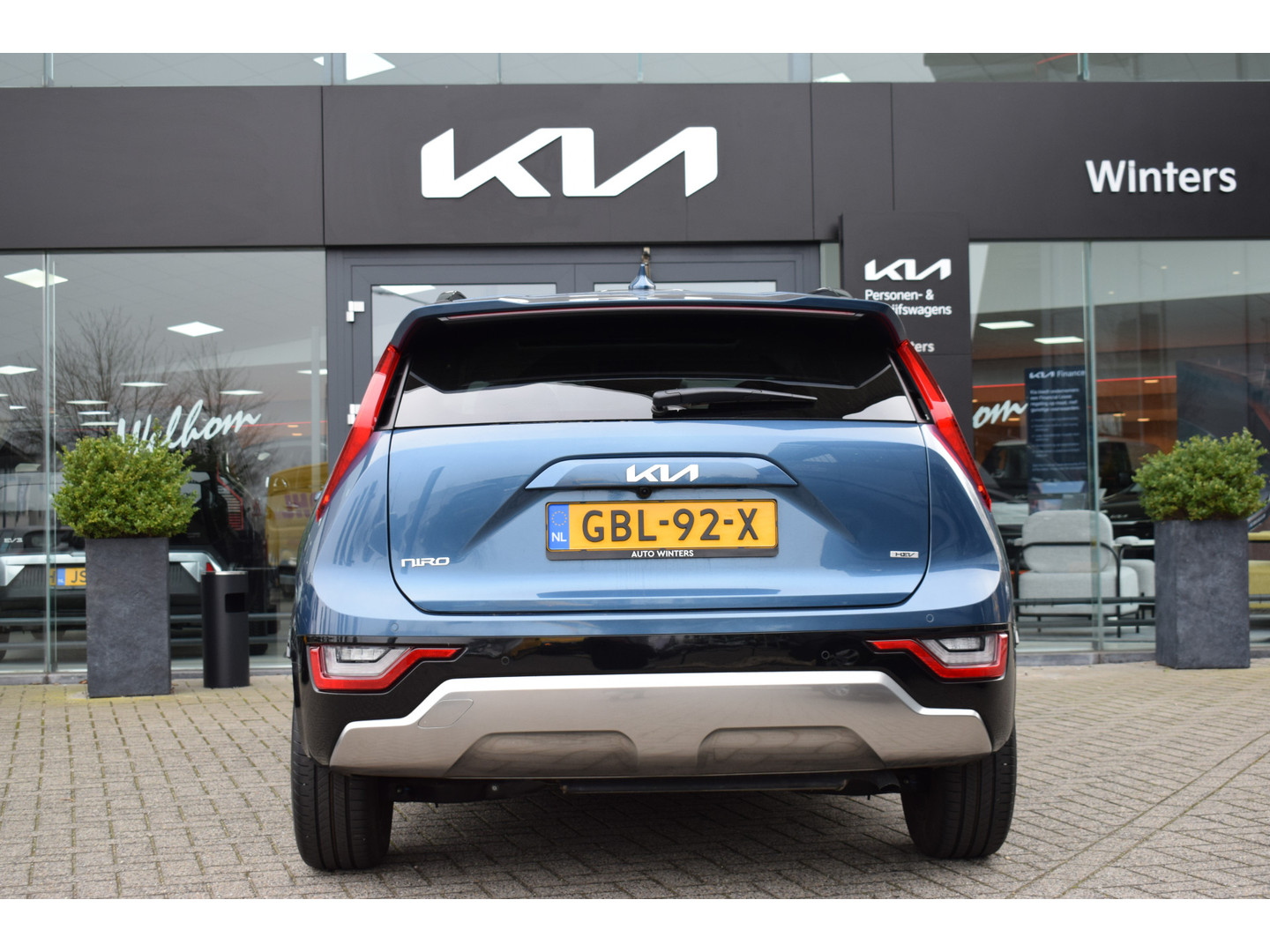 Kia