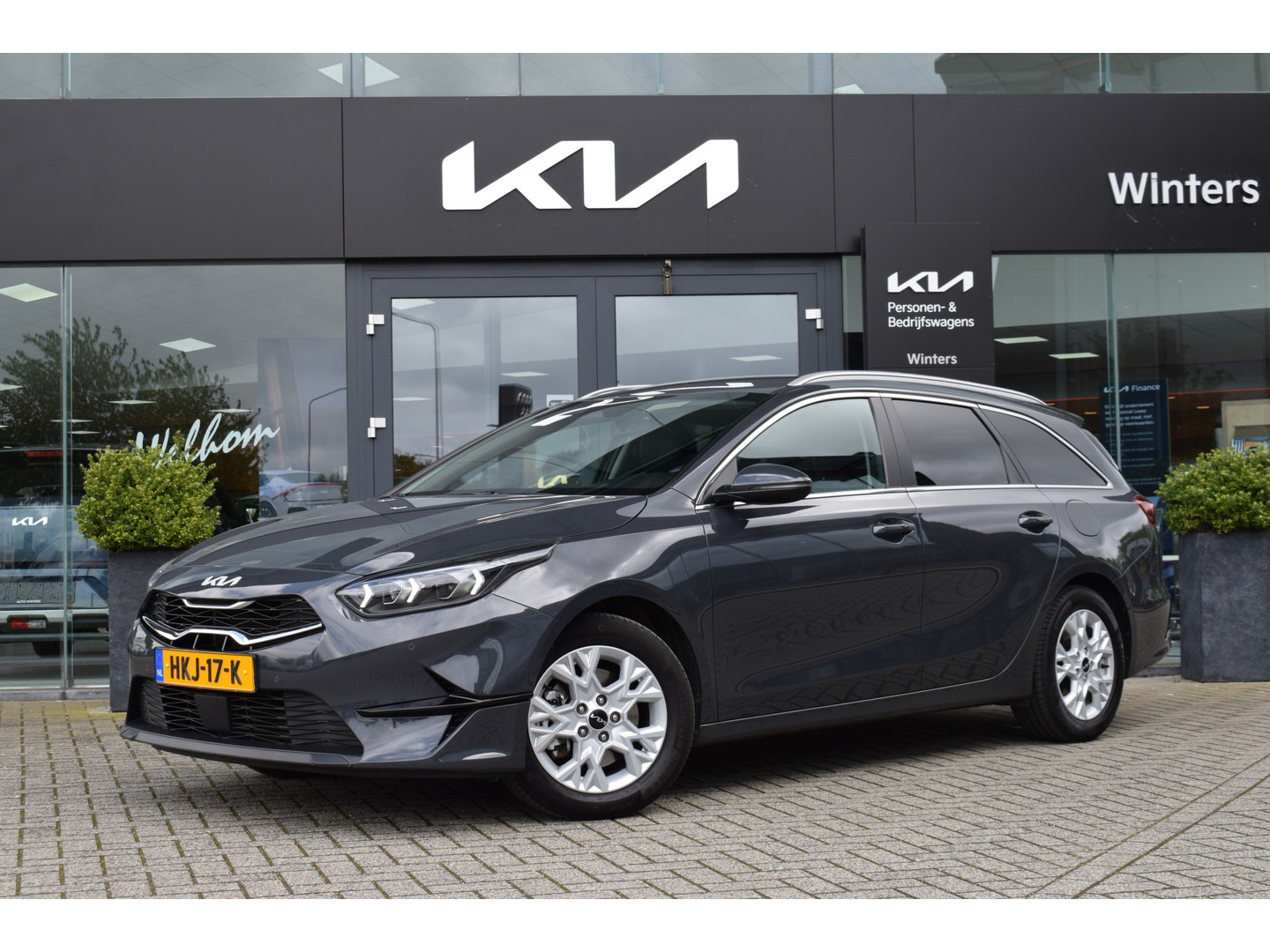 Kia