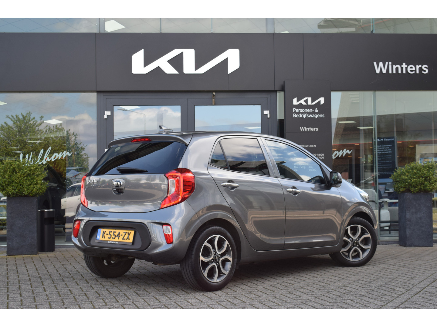 Kia