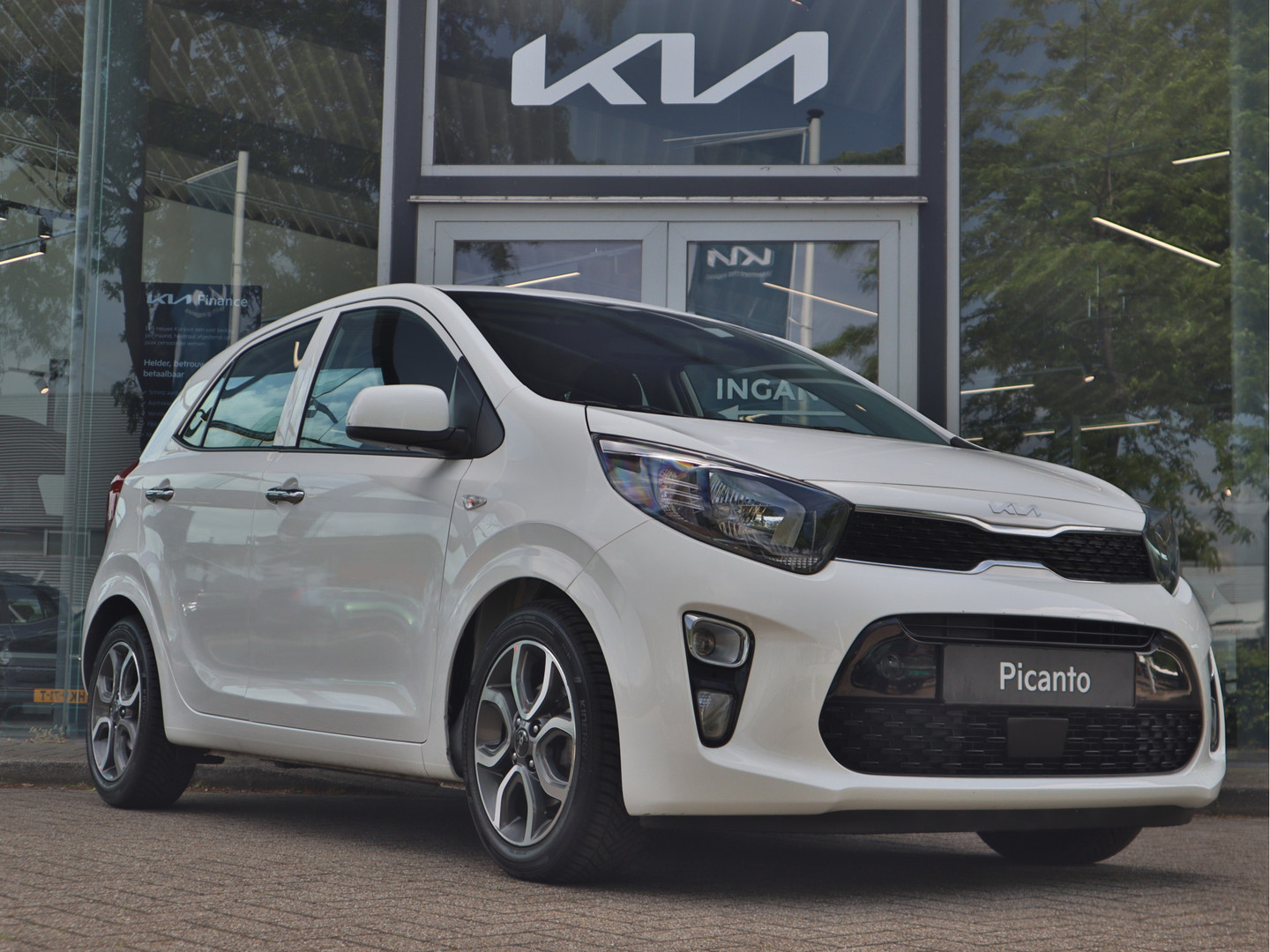 Kia