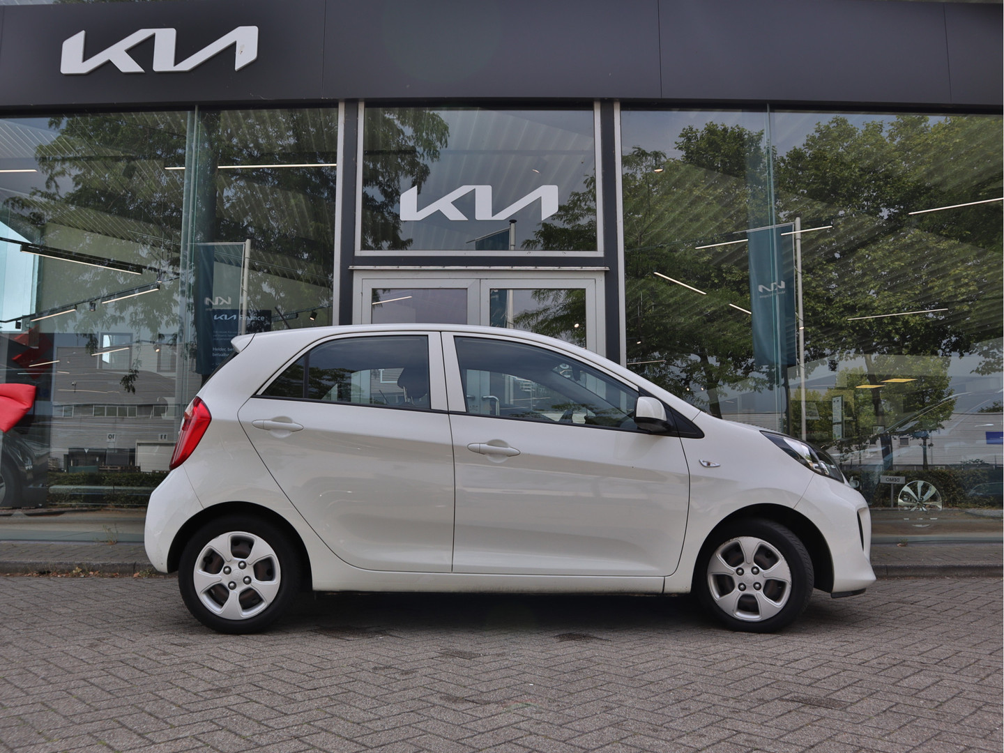 Kia