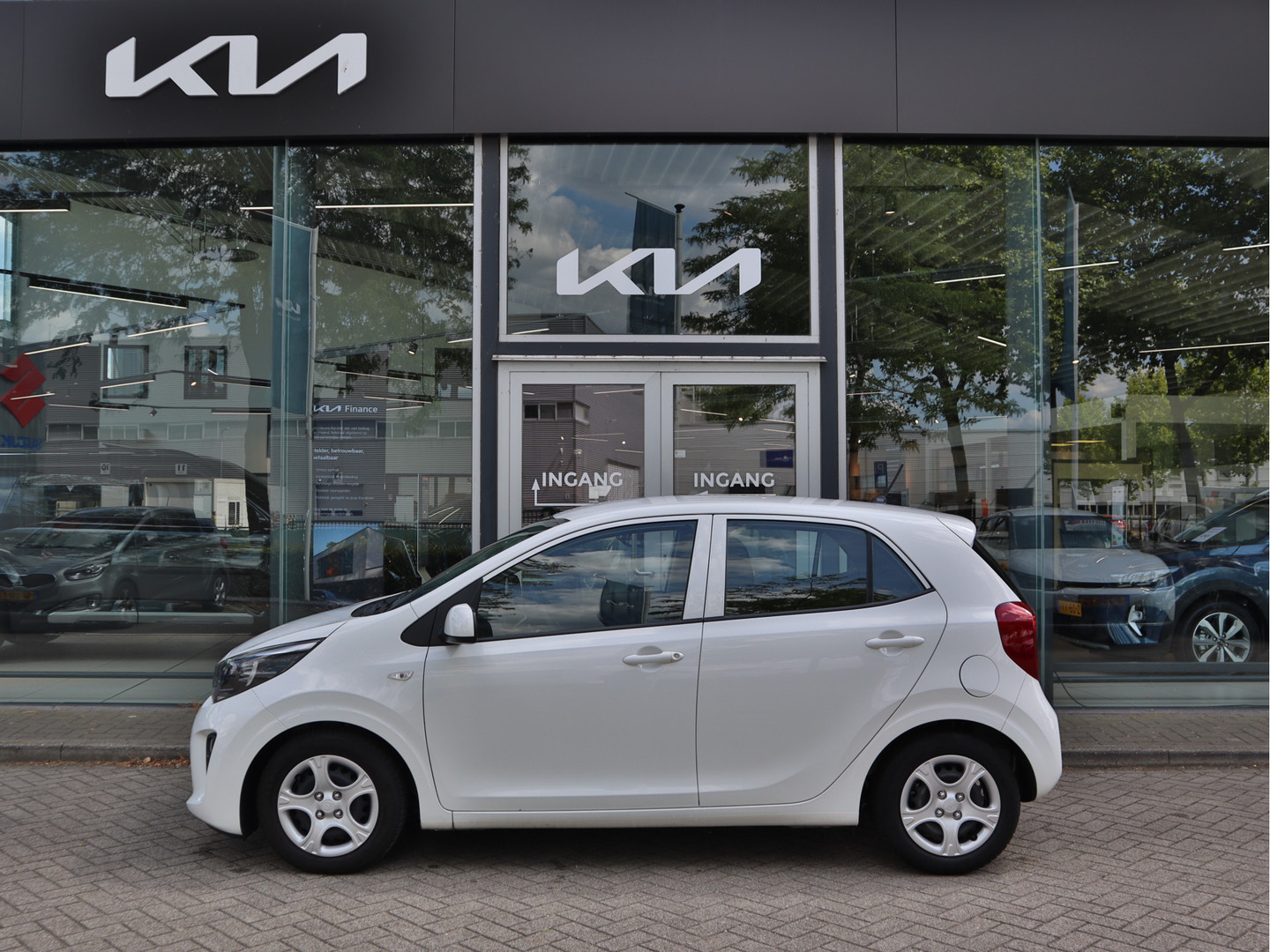 Kia