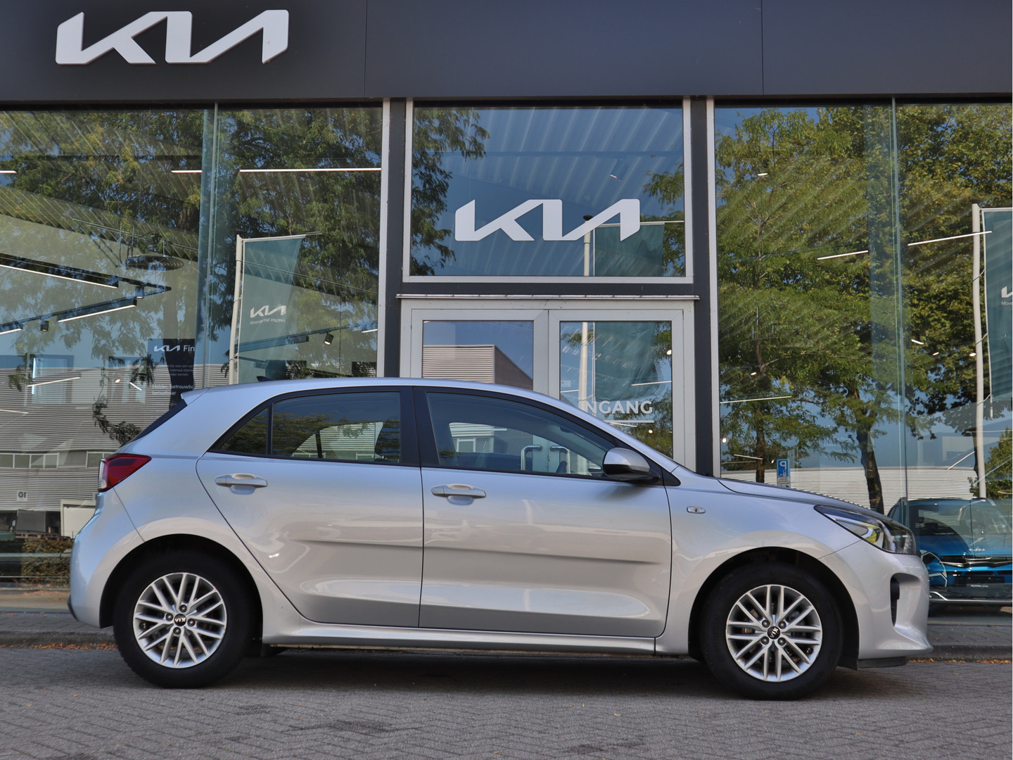 Kia