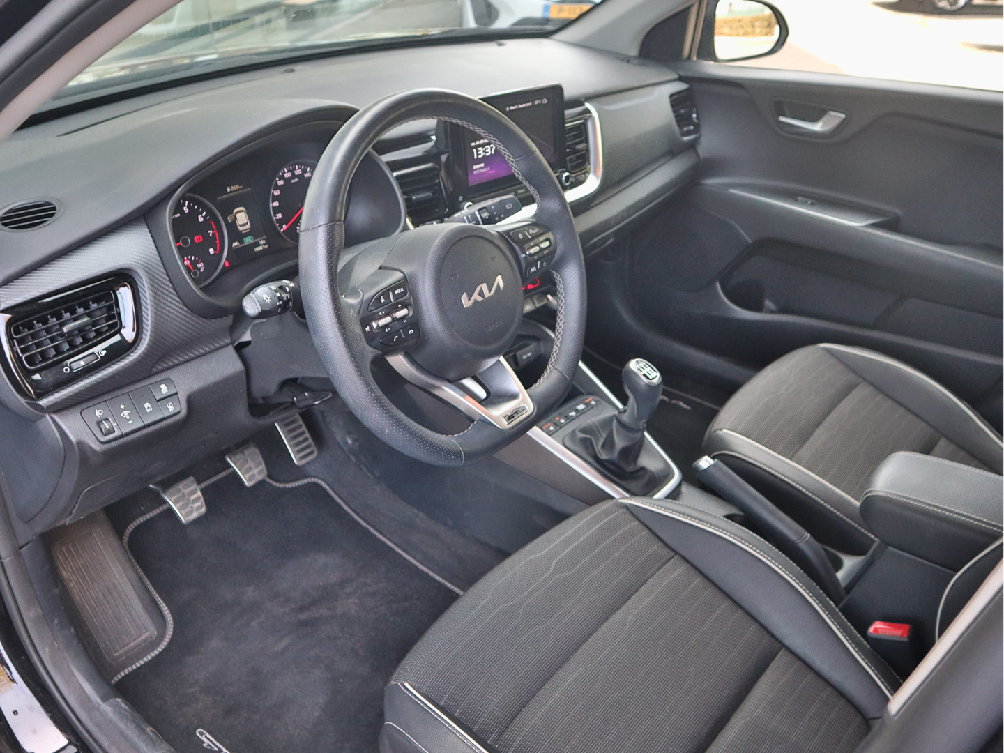 Kia