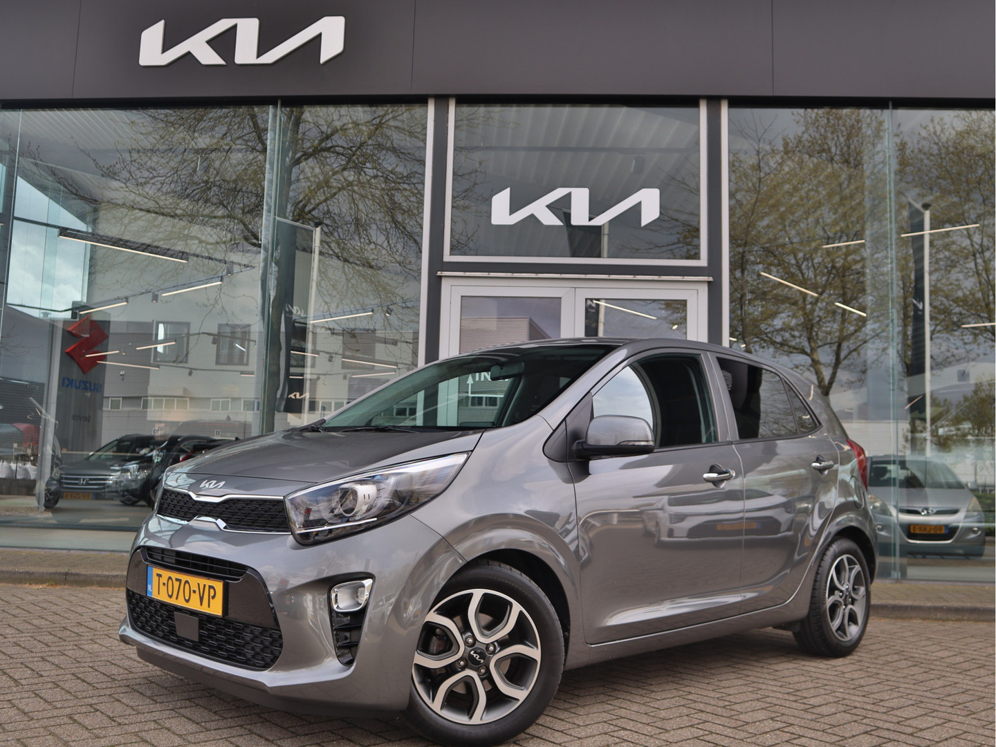Kia