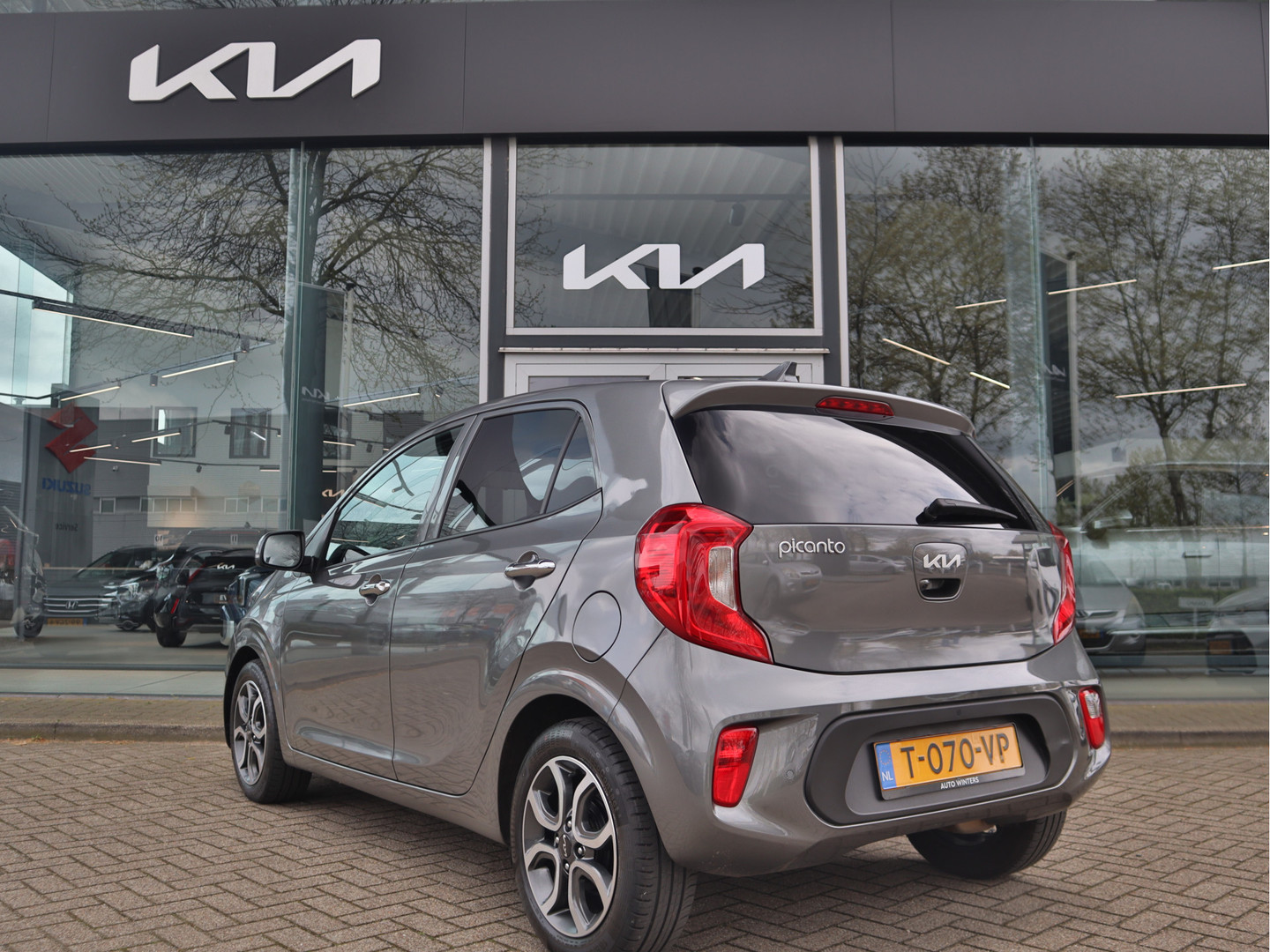 Kia