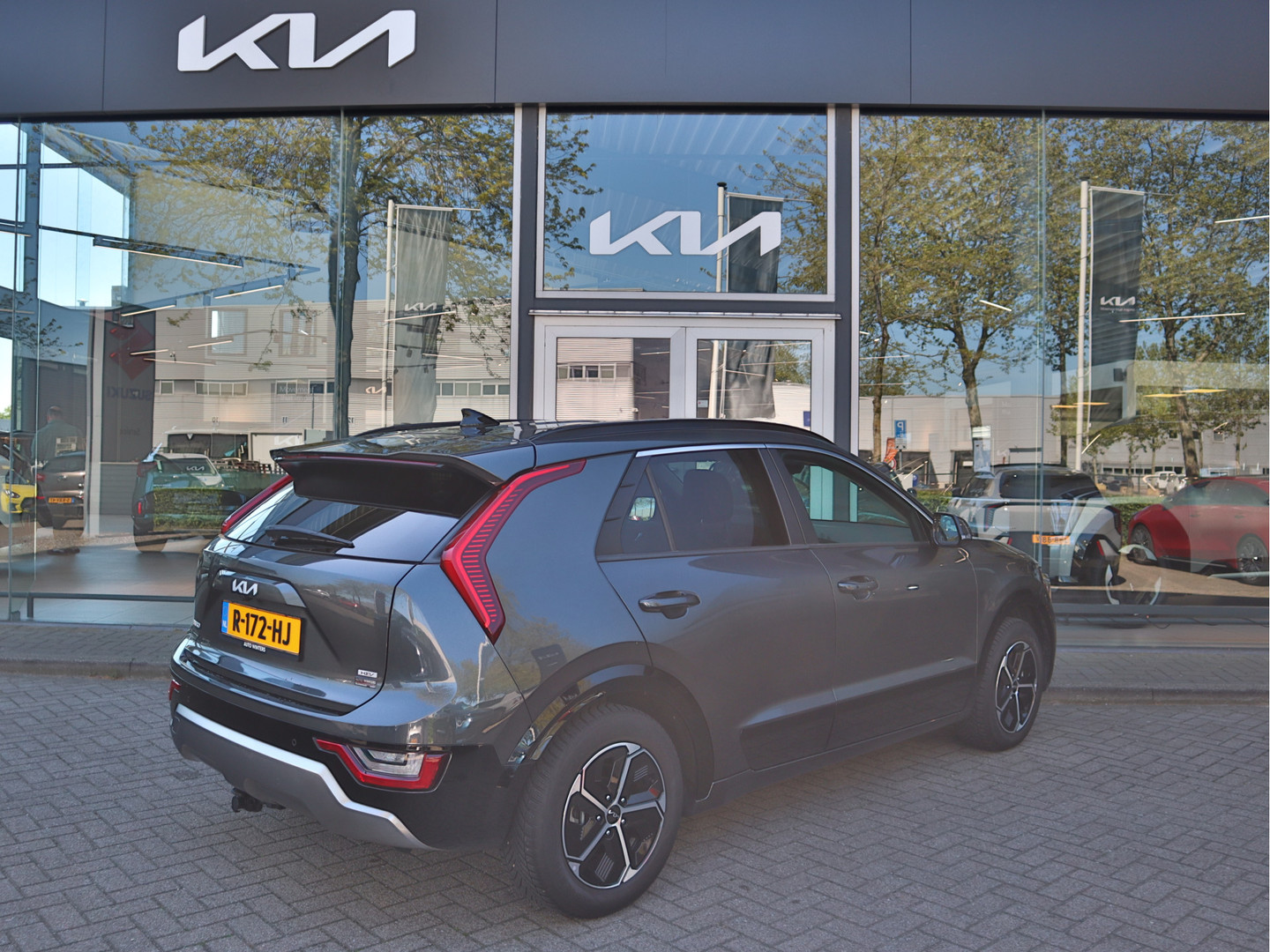 Kia