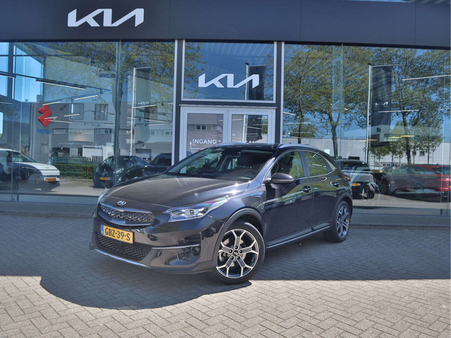 Kia
