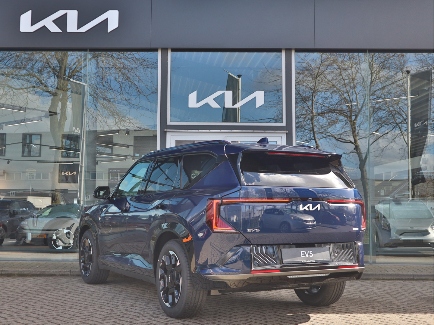 Kia