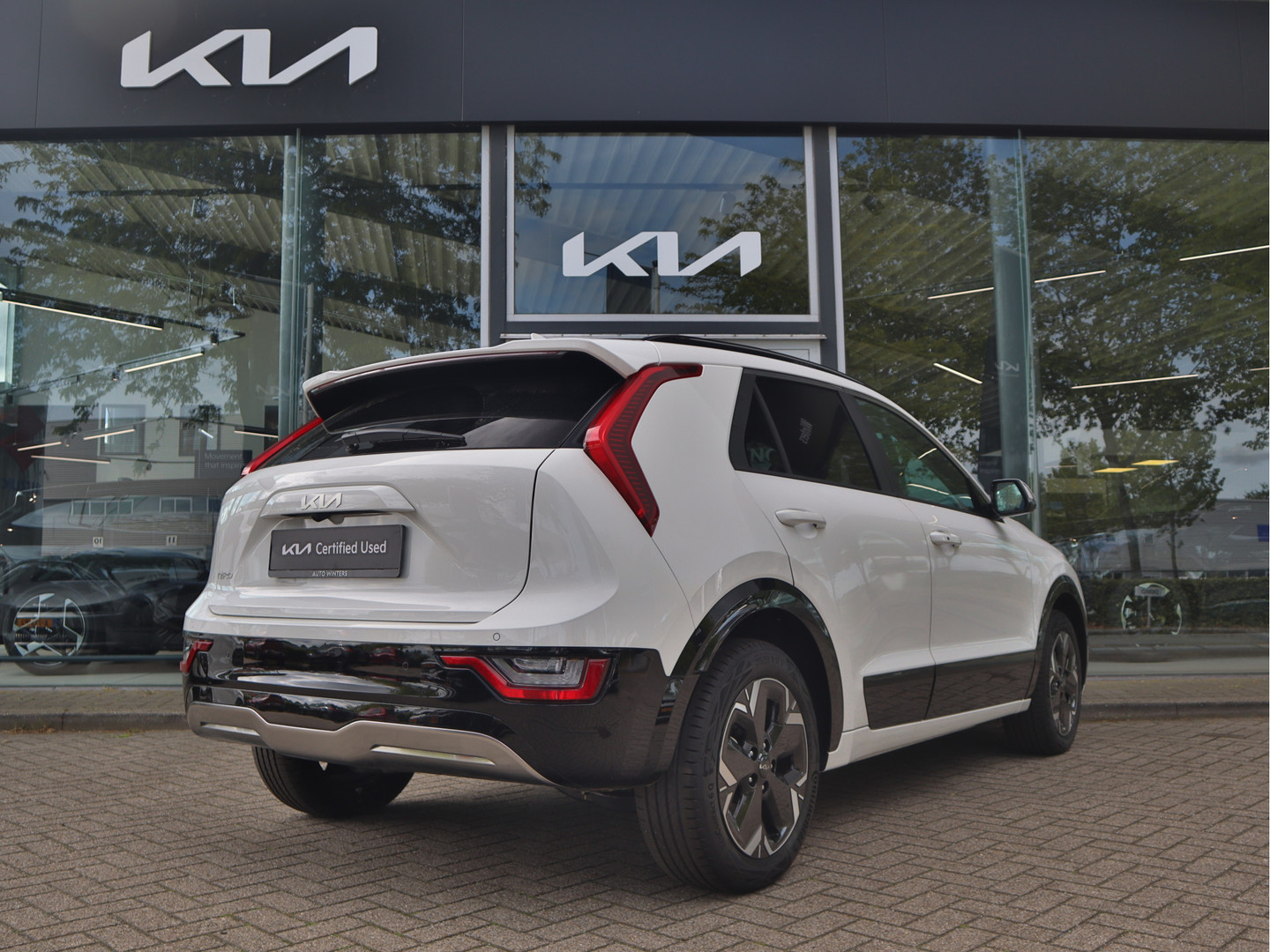 Kia