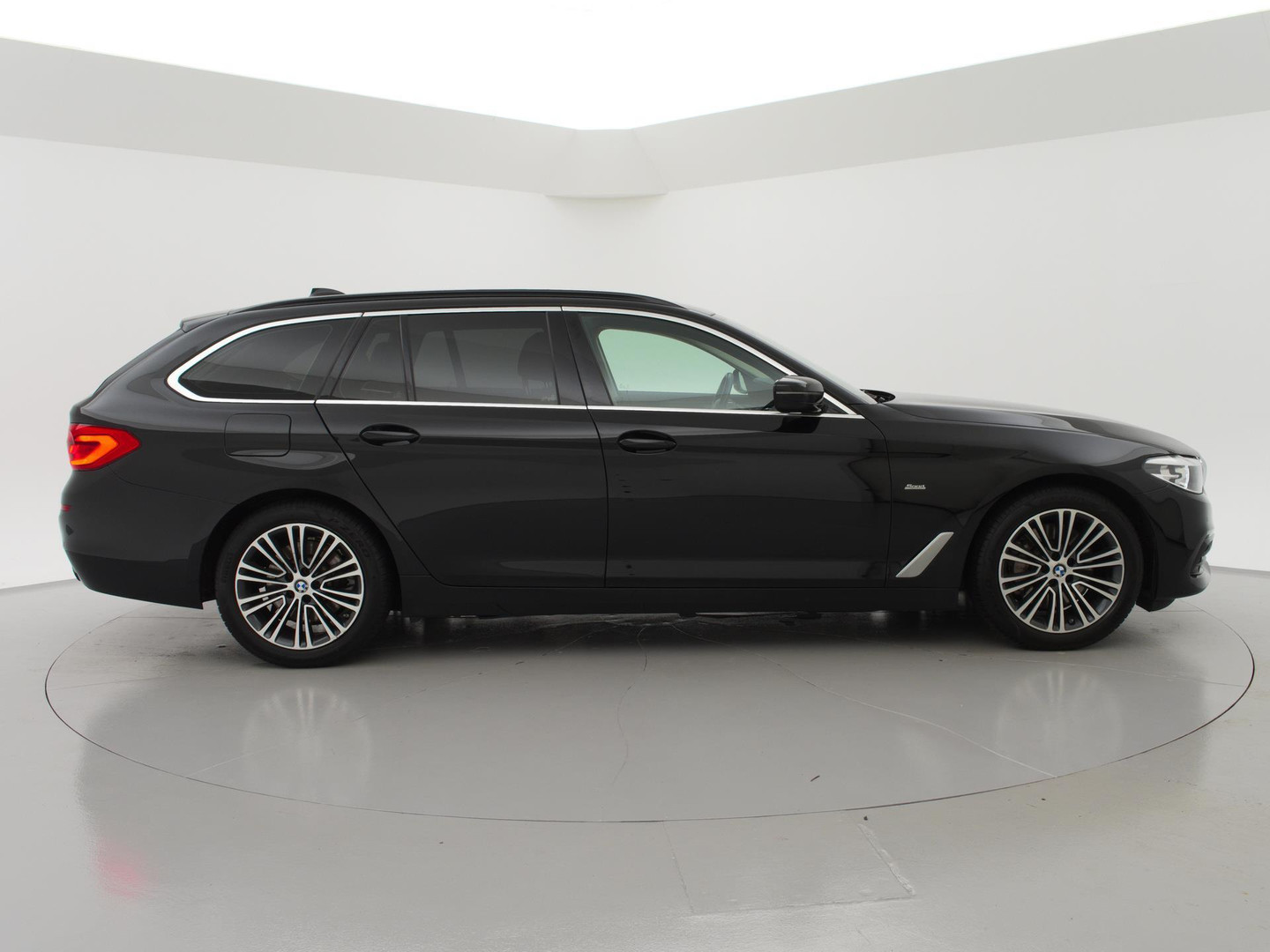 BMW BMW