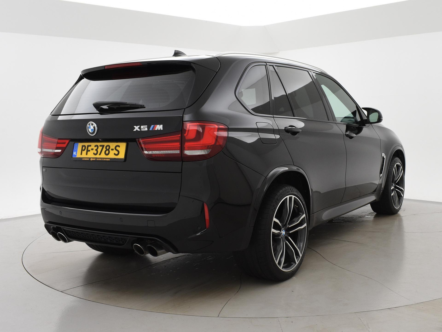 BMW BMW