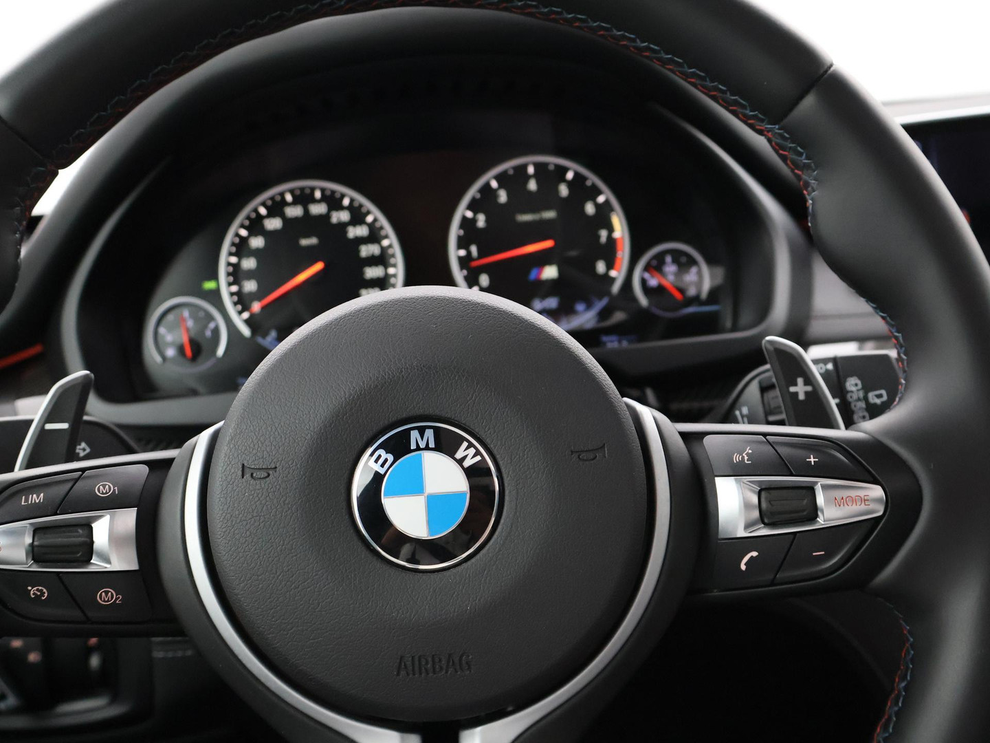 BMW BMW
