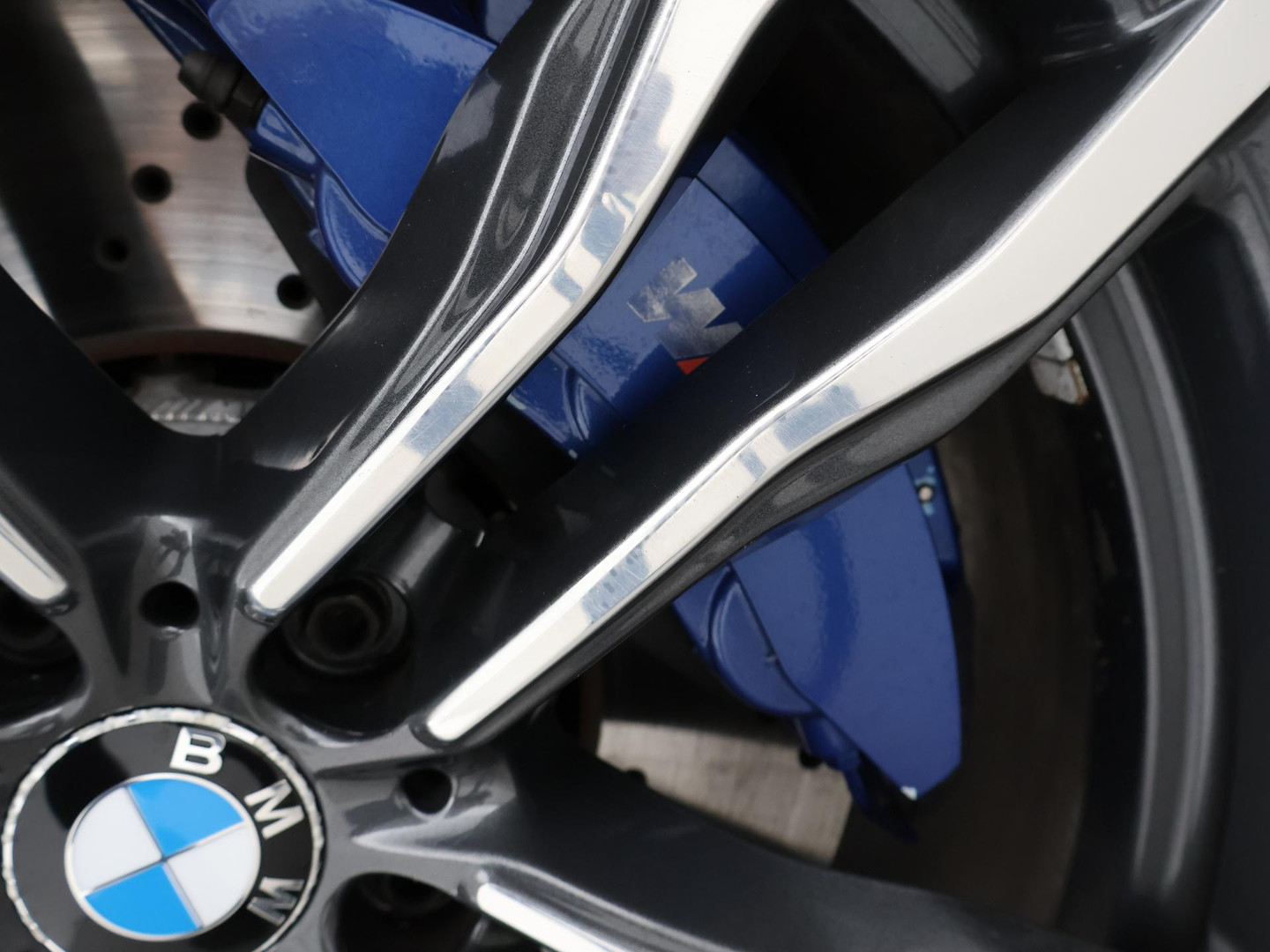 BMW BMW