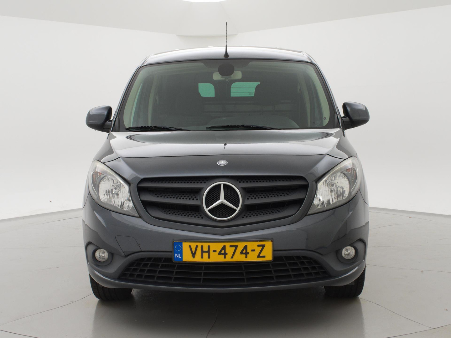 Mercedes-Benz Mercedes-Benz