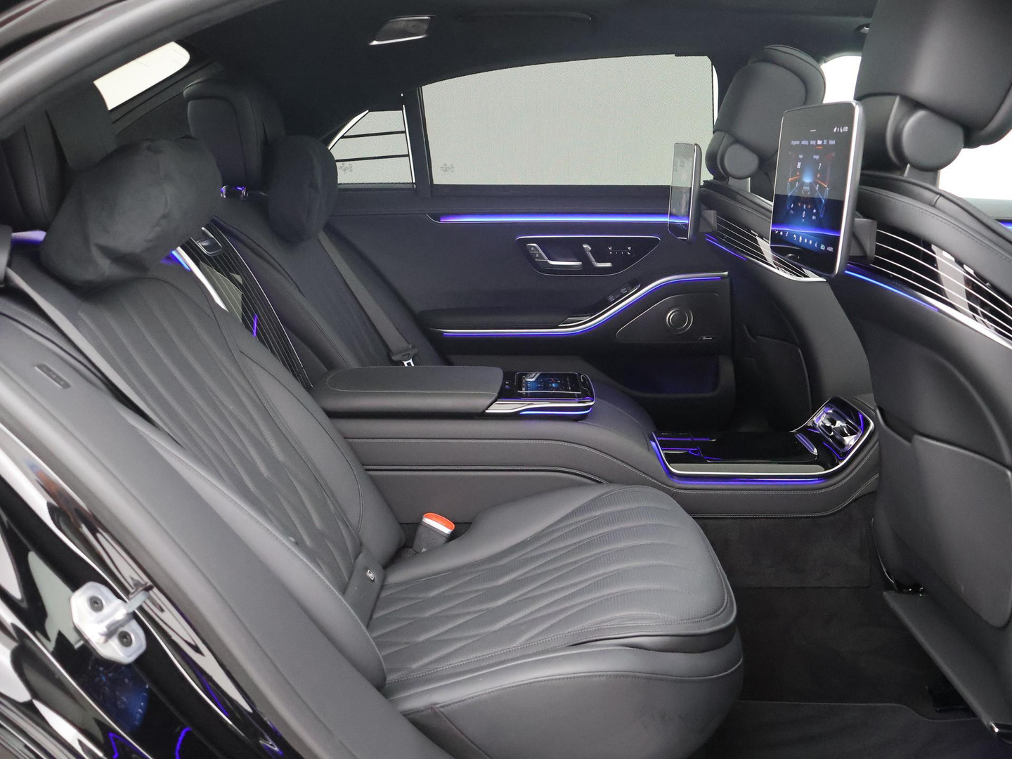 Mercedes-Benz Mercedes-Benz