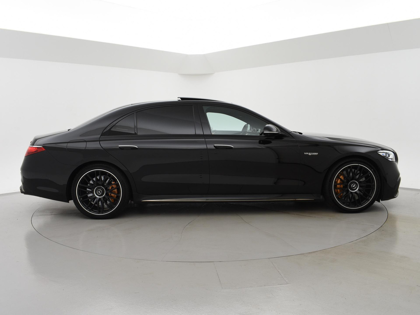 Mercedes-Benz Mercedes-Benz