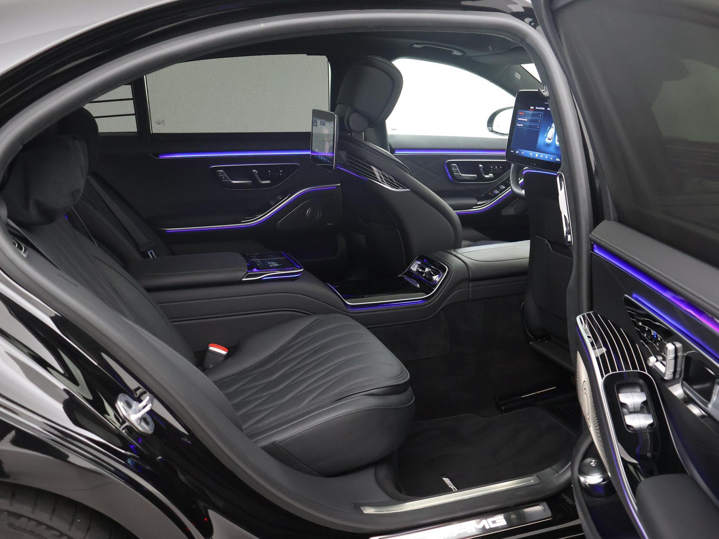 Mercedes-Benz Mercedes-Benz