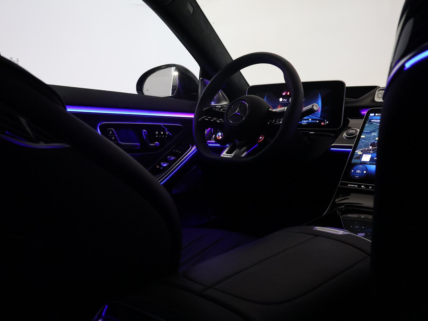 Mercedes-Benz Mercedes-Benz