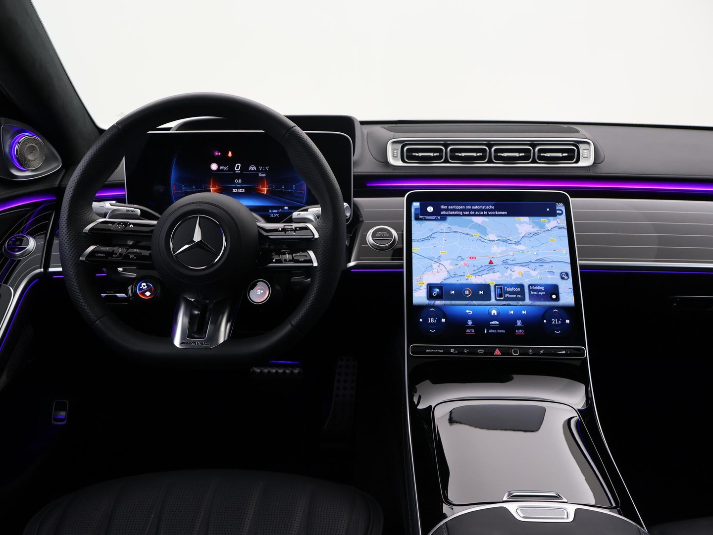 Mercedes-Benz Mercedes-Benz