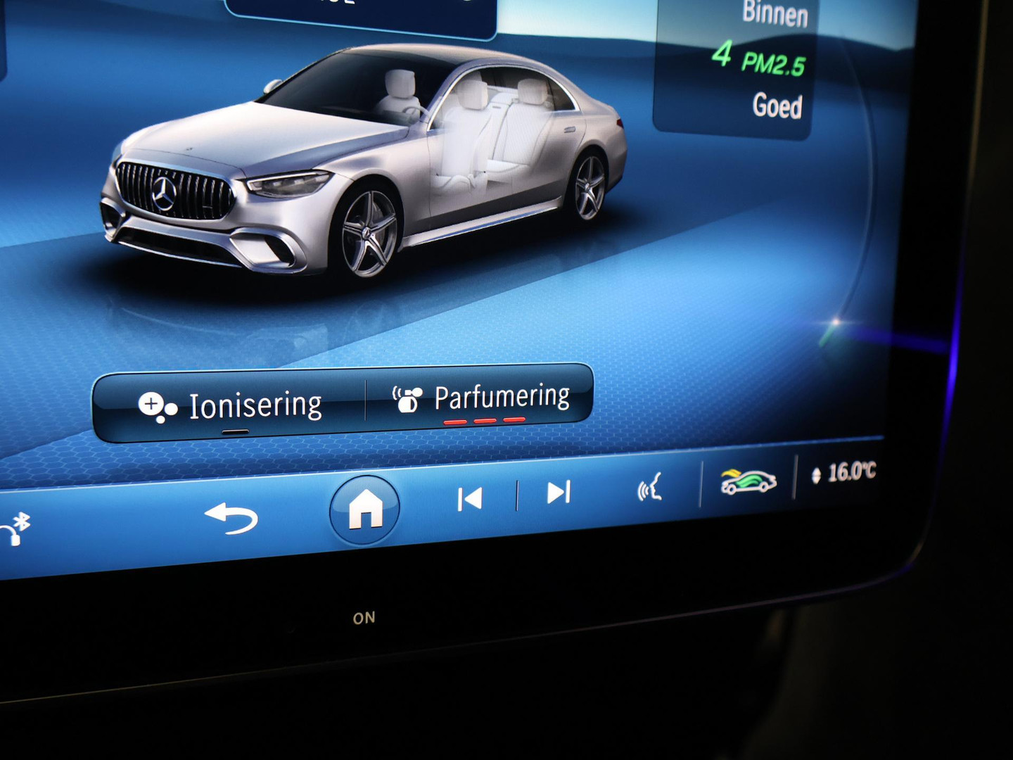 Mercedes-Benz Mercedes-Benz