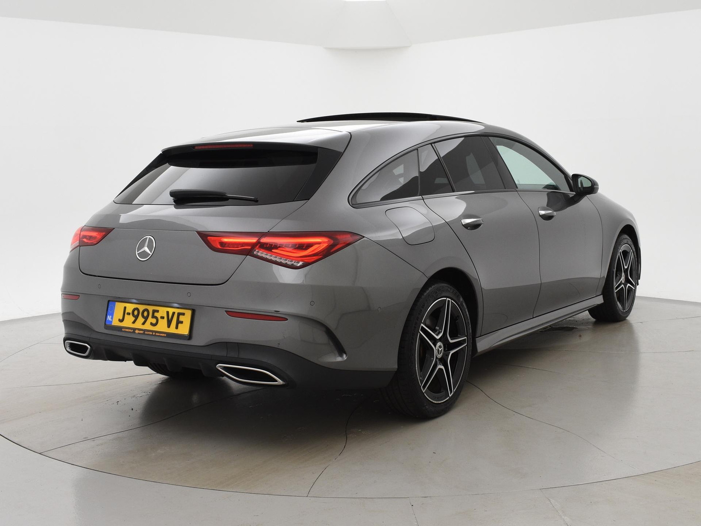 Mercedes-Benz Mercedes-Benz