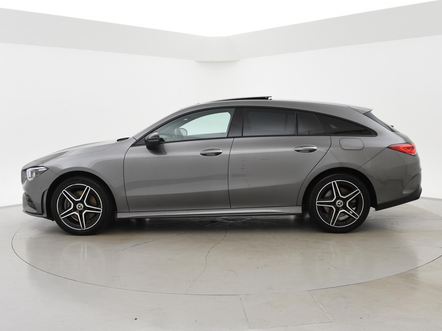 Mercedes-Benz Mercedes-Benz