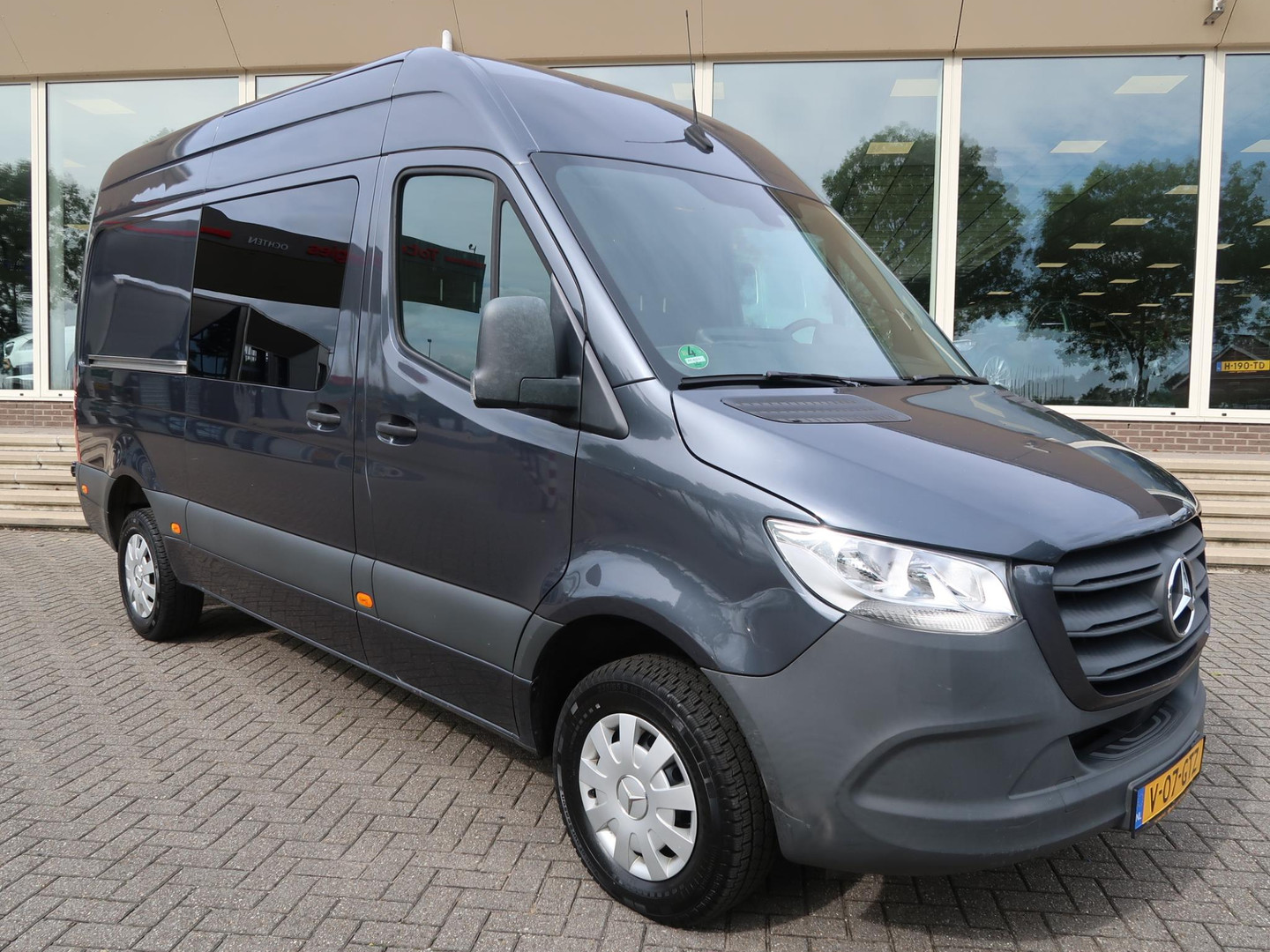 Mercedes-Benz Mercedes-Benz