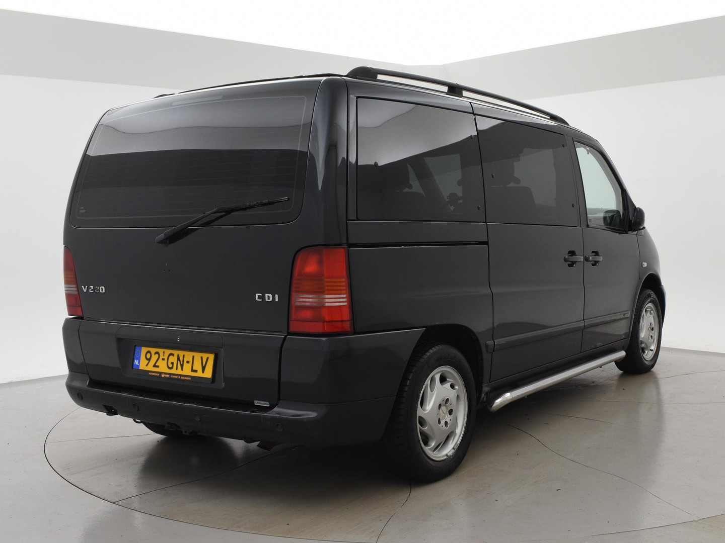 Mercedes-Benz Mercedes-Benz