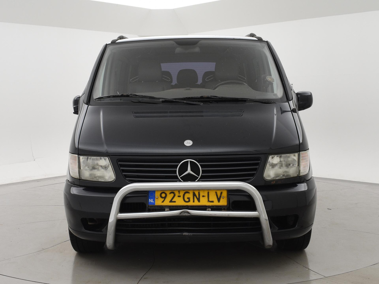 Mercedes-Benz Mercedes-Benz