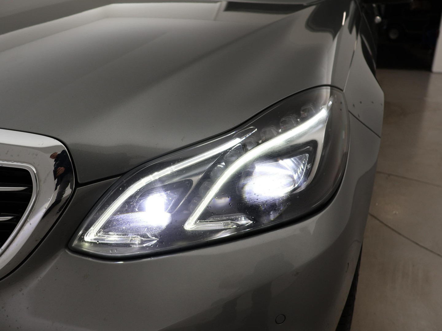 Mercedes-Benz Mercedes-Benz