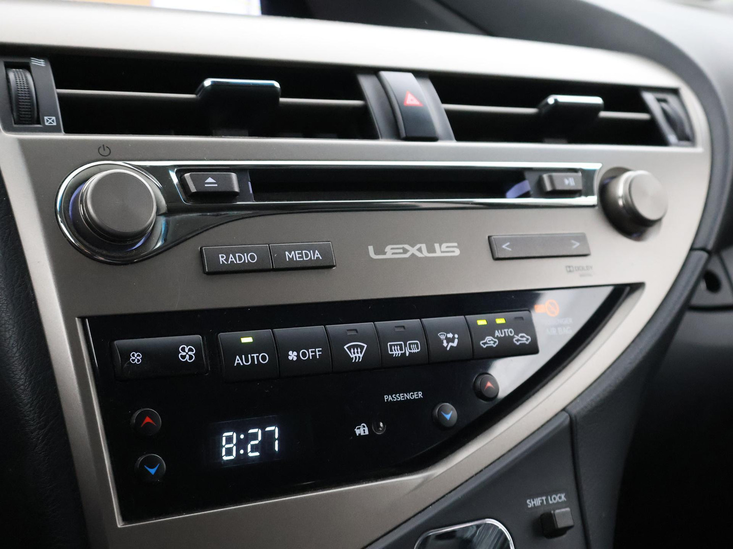 Lexus Lexus
