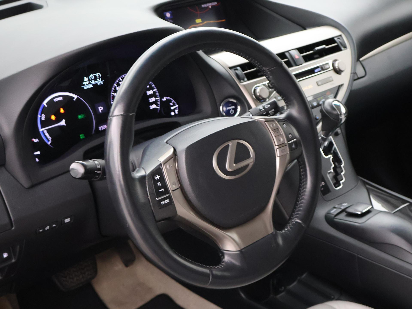 Lexus Lexus