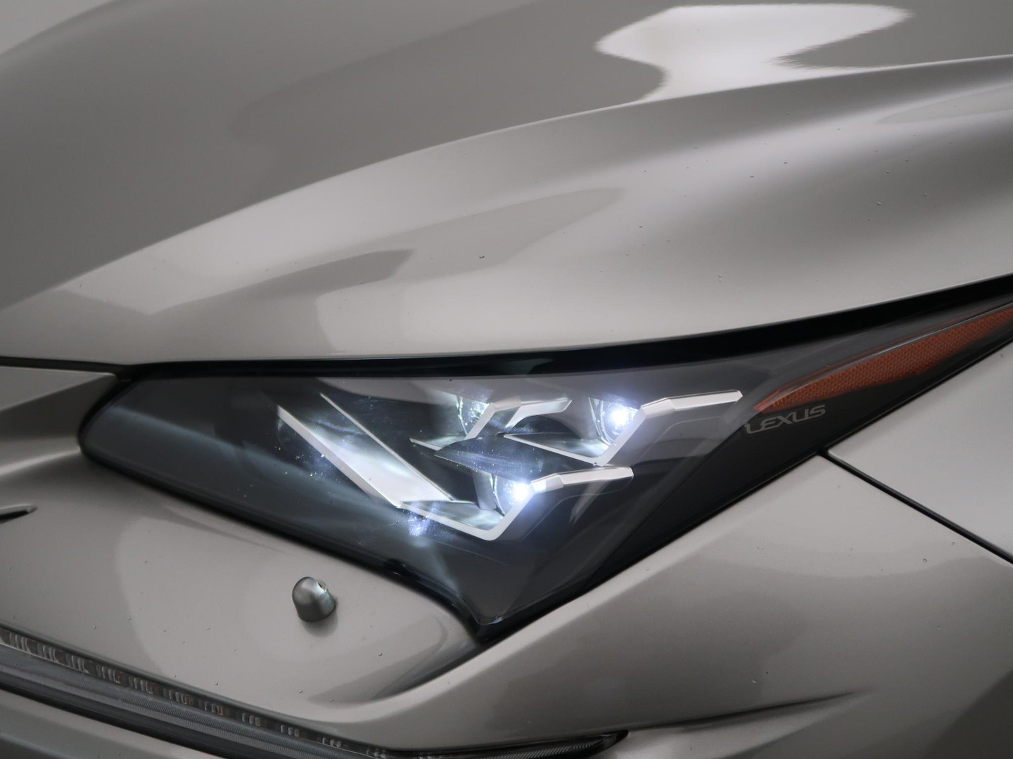 Lexus Lexus