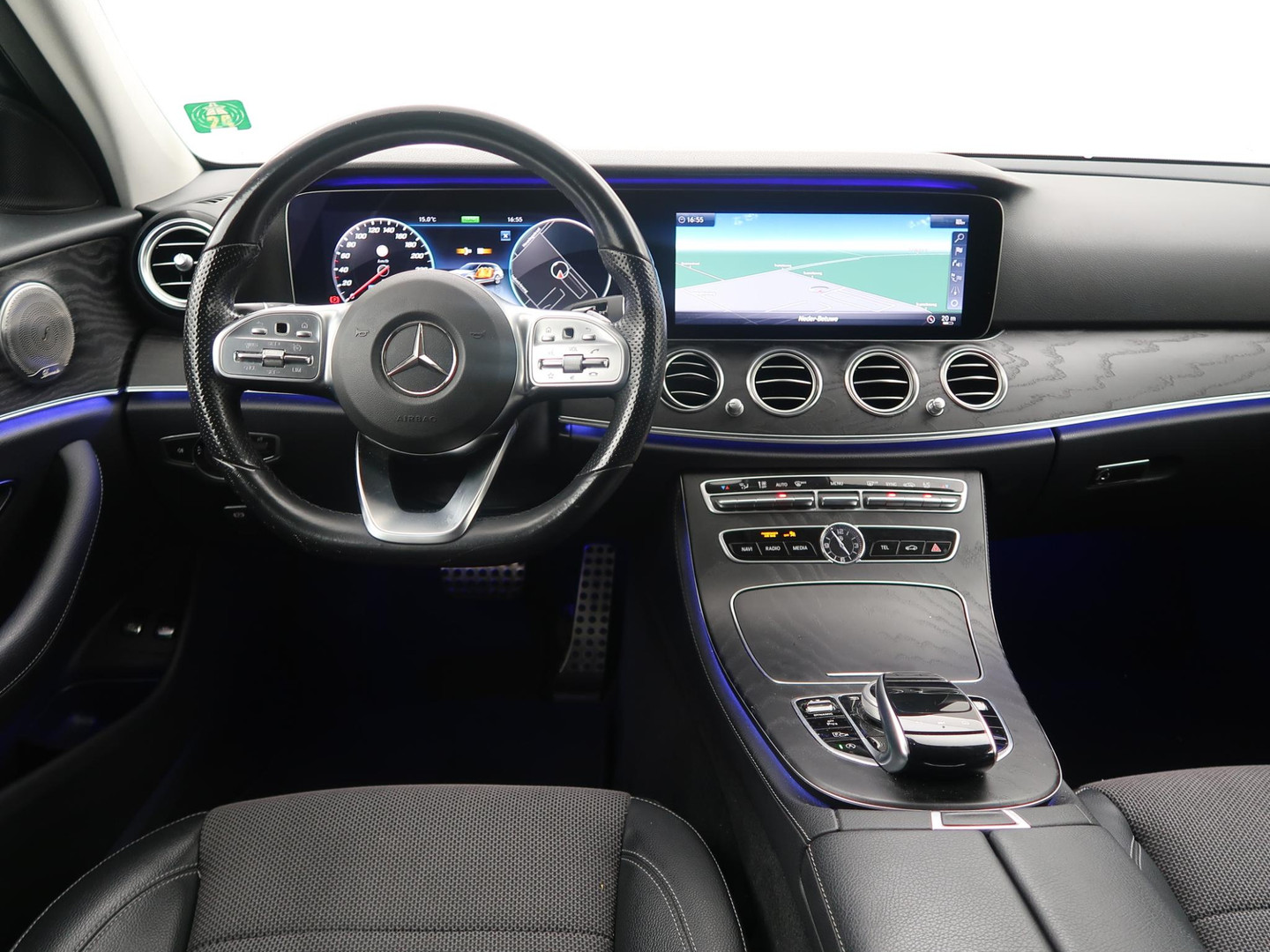 Mercedes-Benz Mercedes-Benz