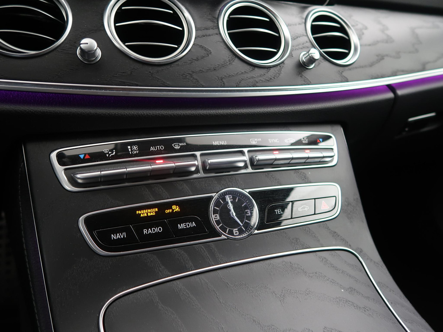 Mercedes-Benz Mercedes-Benz