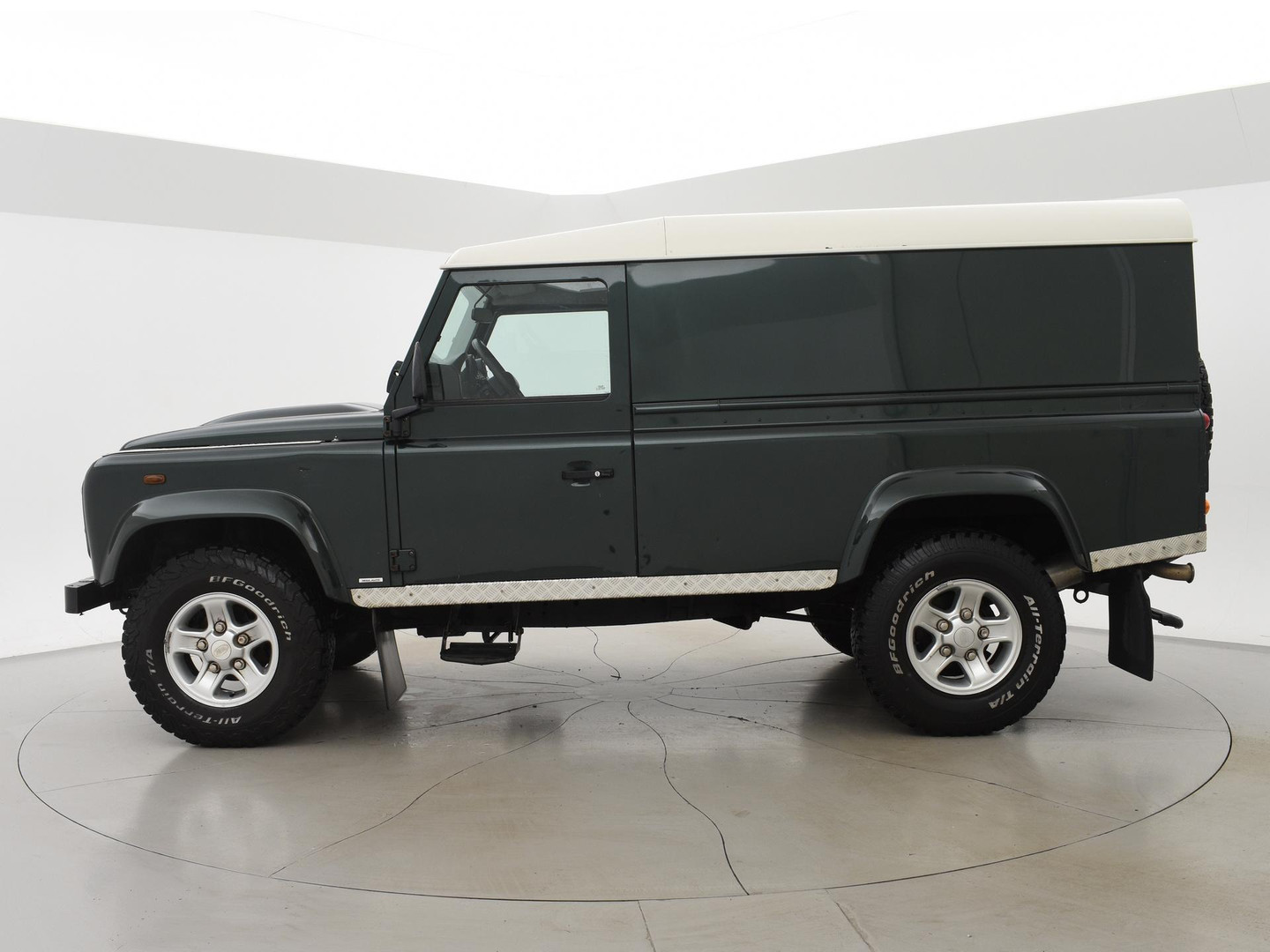 Land Rover