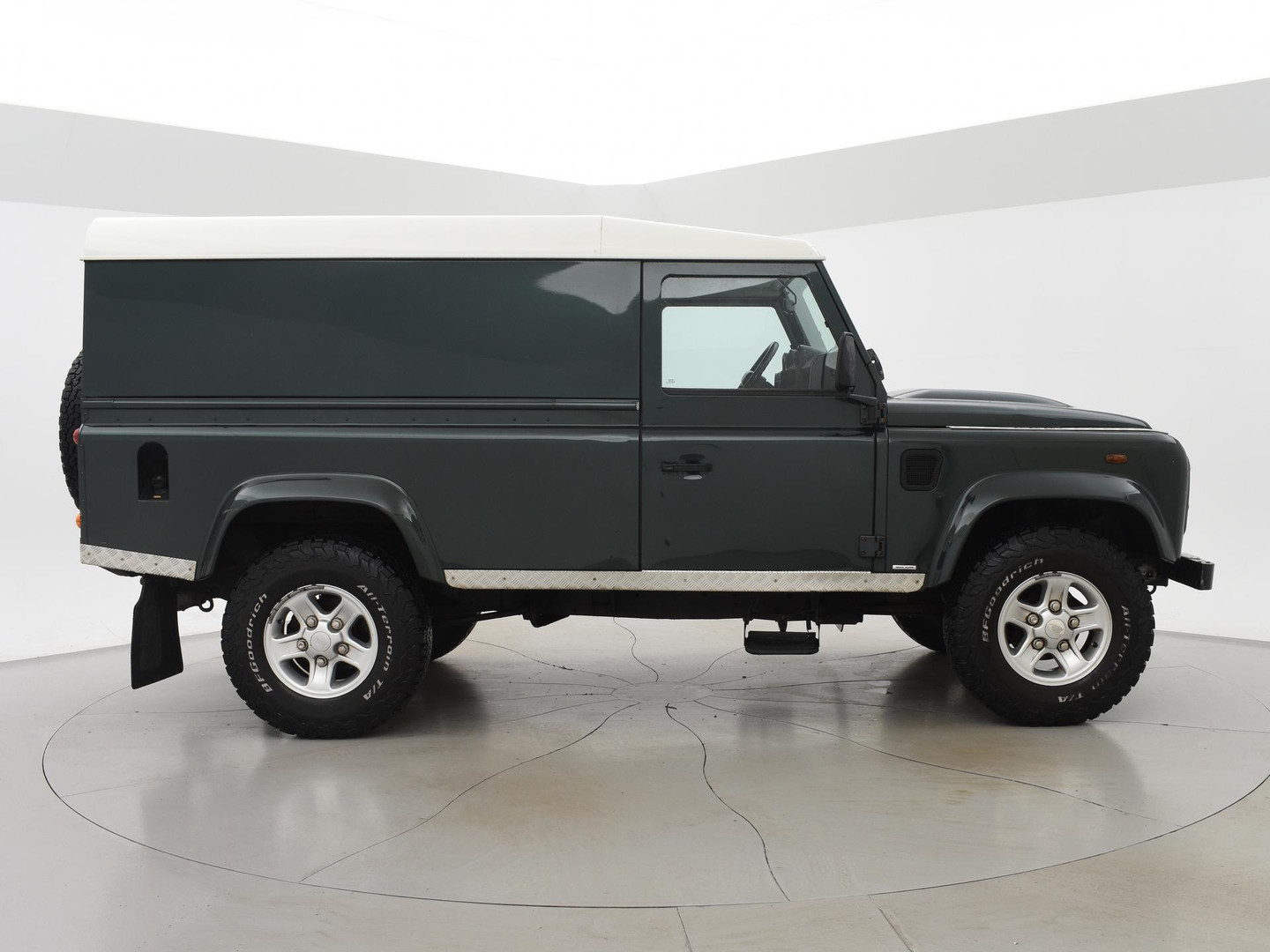 Land Rover