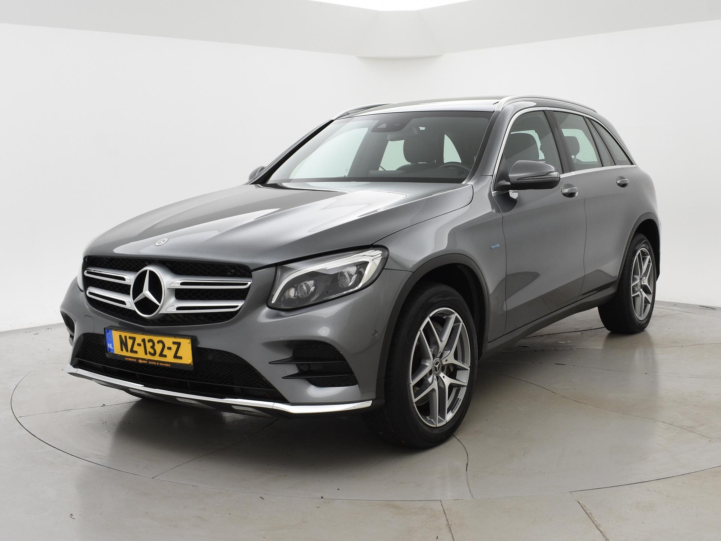 Mercedes-Benz Mercedes-Benz
